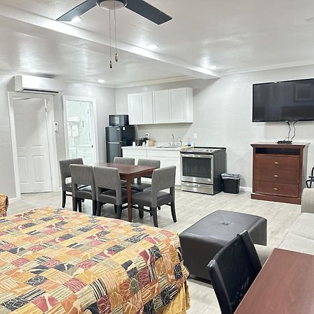 Sunshine Inn & Suites Venice, Florida Venice Gardens ภายนอก รูปภาพ