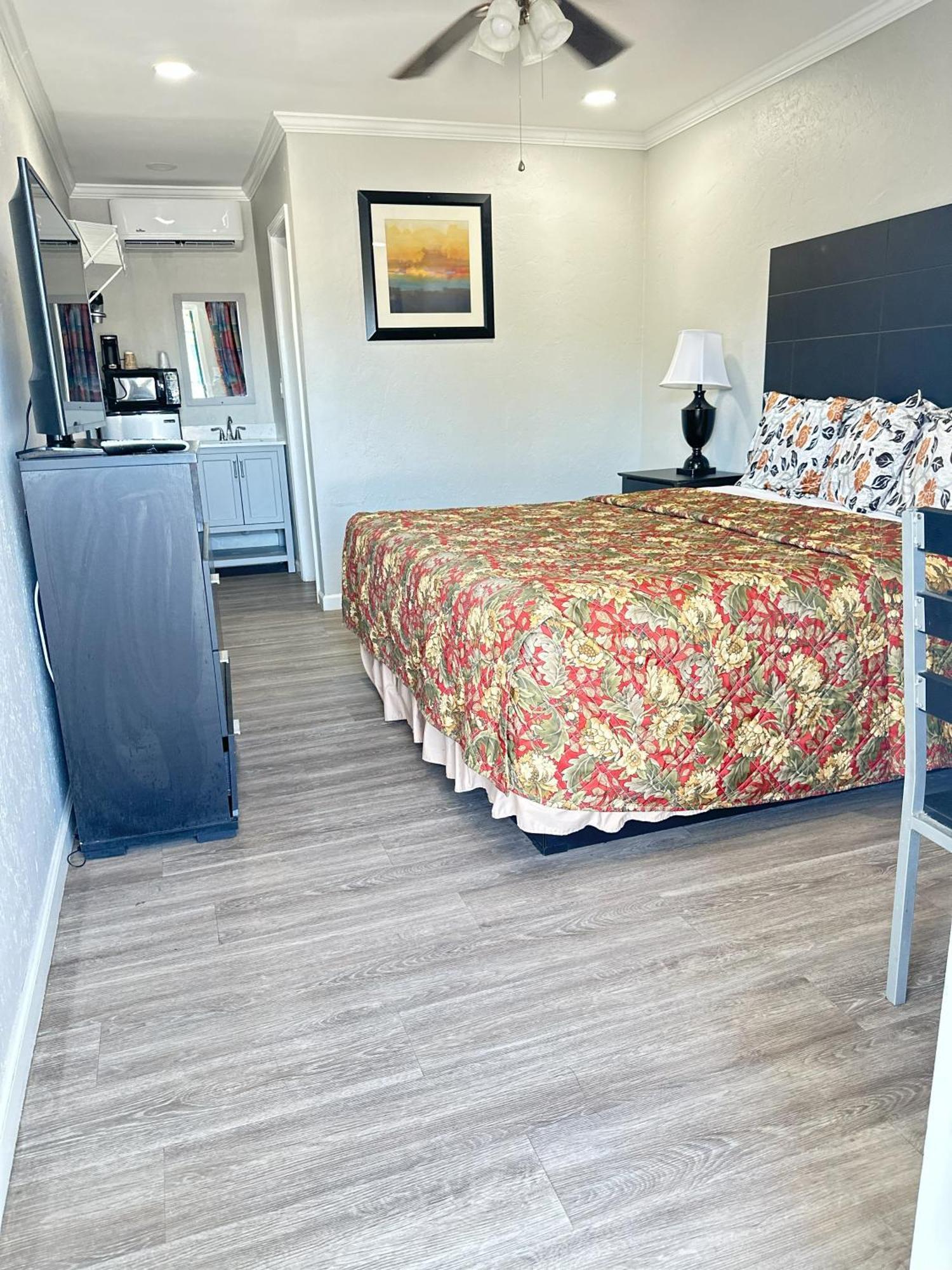 Sunshine Inn & Suites Venice, Florida Venice Gardens ภายนอก รูปภาพ