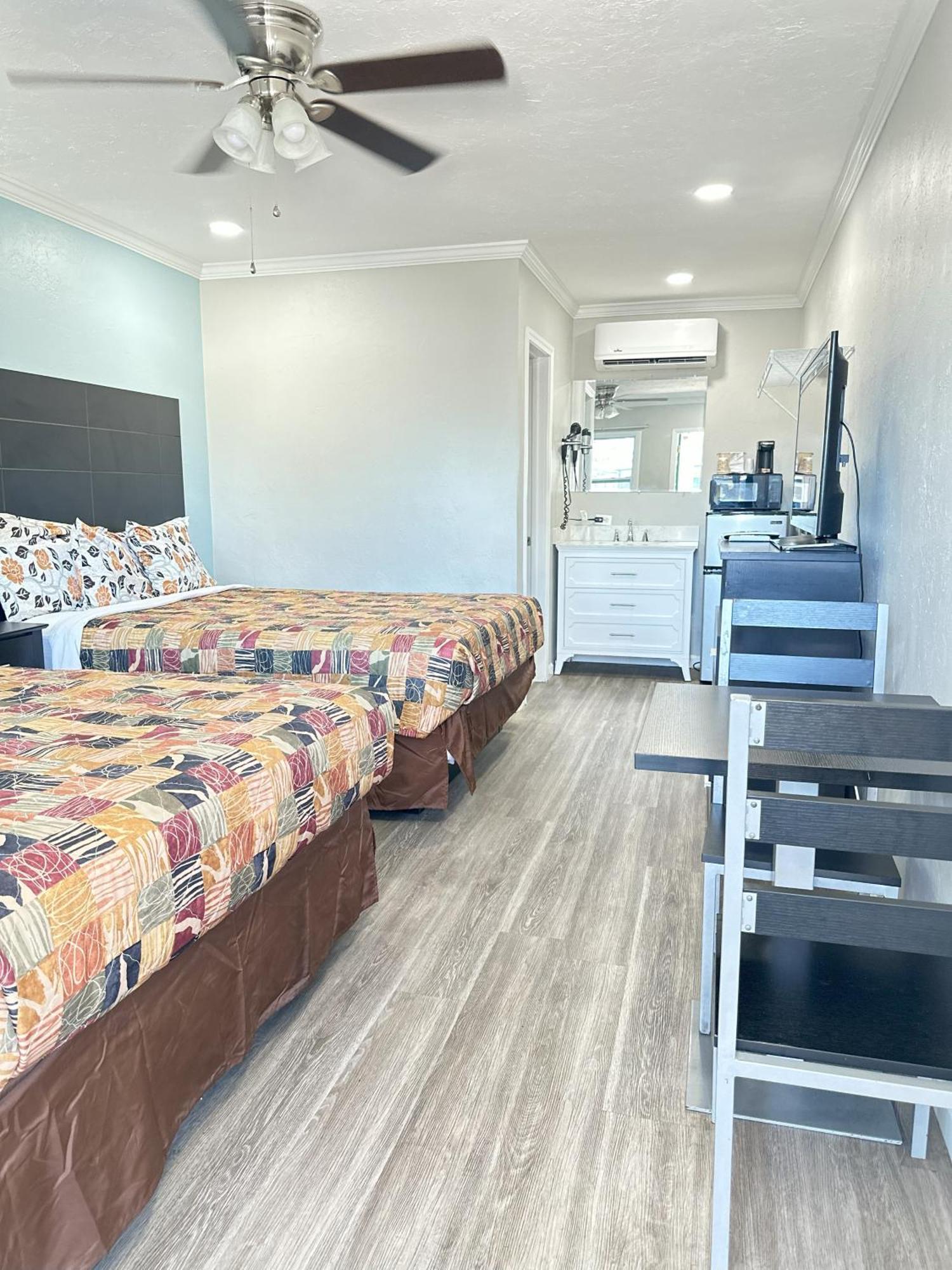 Sunshine Inn & Suites Venice, Florida Venice Gardens ภายนอก รูปภาพ
