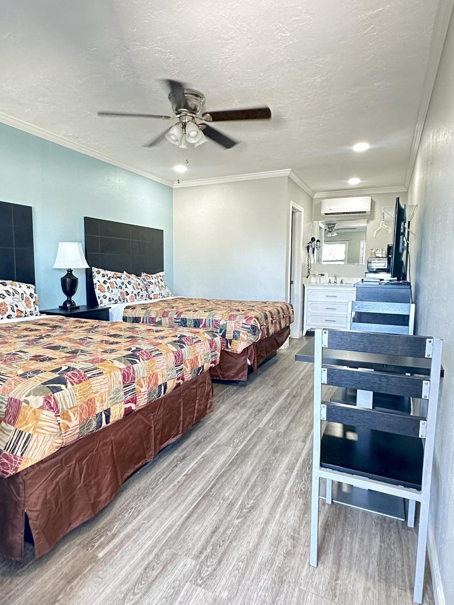 Sunshine Inn & Suites Venice, Florida Venice Gardens ภายนอก รูปภาพ