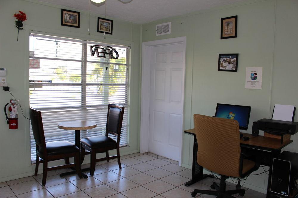 Sunshine Inn & Suites Venice, Florida Venice Gardens ภายนอก รูปภาพ