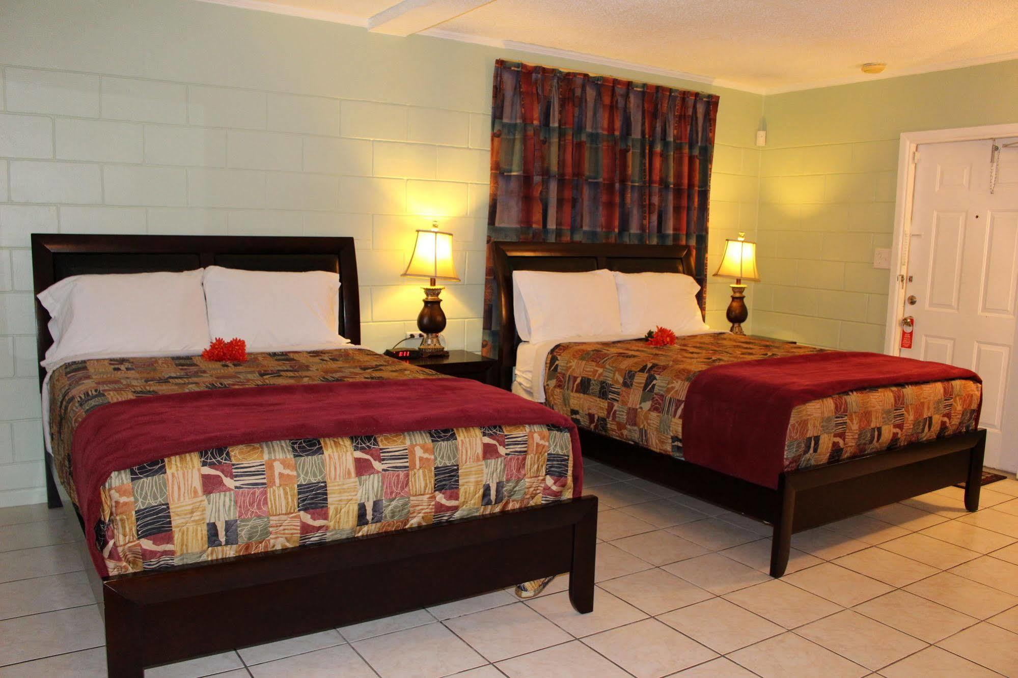 Sunshine Inn & Suites Venice, Florida Venice Gardens ภายนอก รูปภาพ