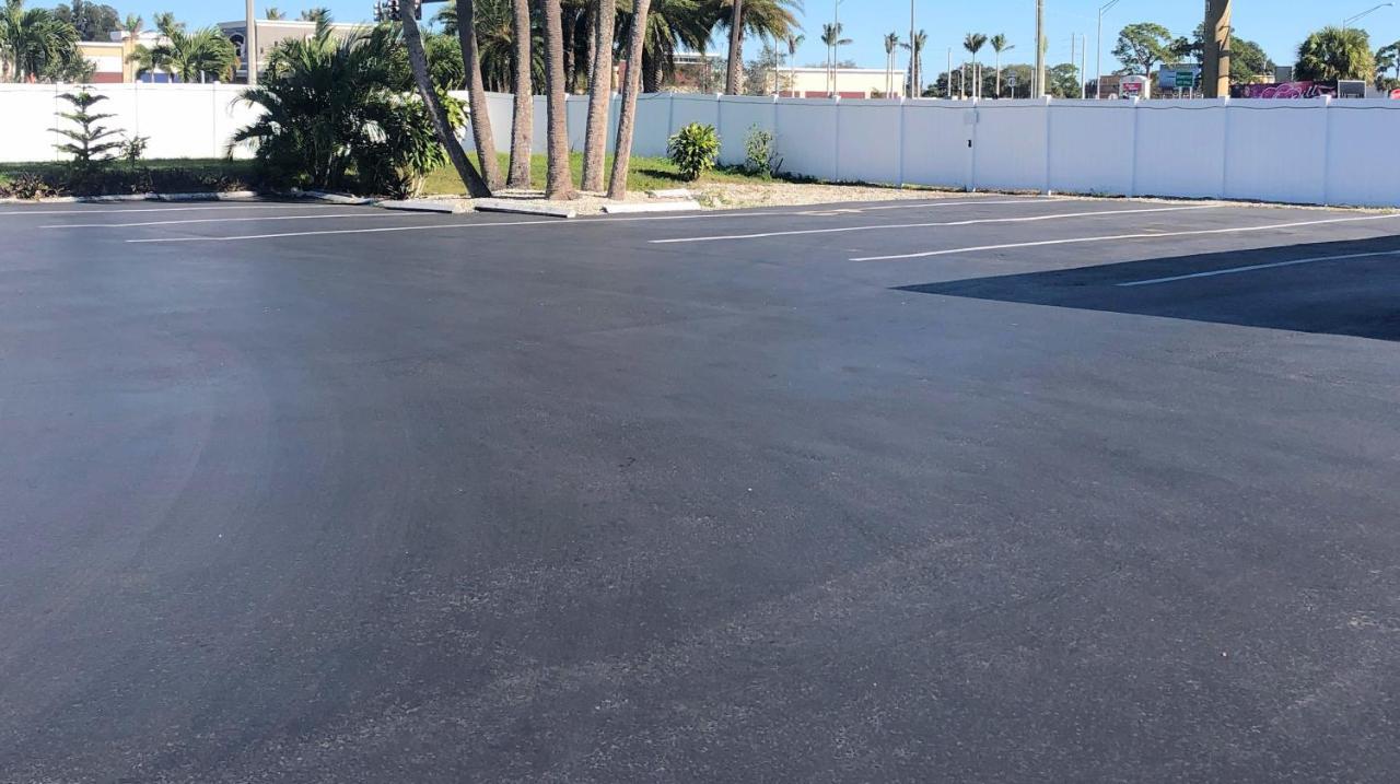 Sunshine Inn & Suites Venice, Florida Venice Gardens ภายนอก รูปภาพ