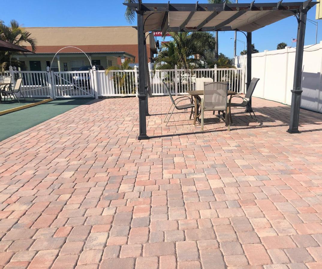 Sunshine Inn & Suites Venice, Florida Venice Gardens ภายนอก รูปภาพ